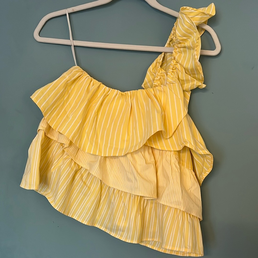 Anthropologie Maeve A-symmetrical yellow top 🌞🌼